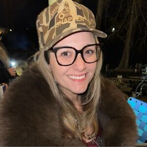 Meet your Posher, Rachelle